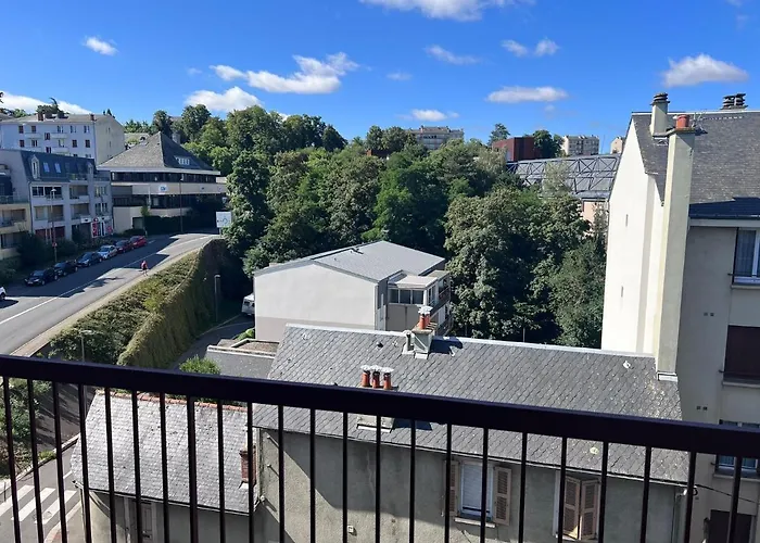T2 Centre Ville, Soulages, Amphitheatre - Wifi Clim Balcon Parking