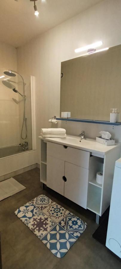 T2 Centre Ville, Soulages, Amphitheatre - Wifi Clim Balcon Parking * Rodez